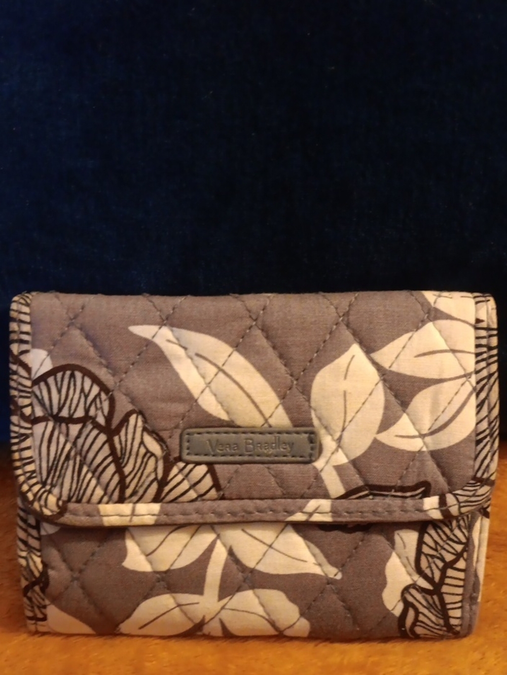 Vera Bradley Taupe and Cream Quilted Floral Wallet - Picture 1 of 6